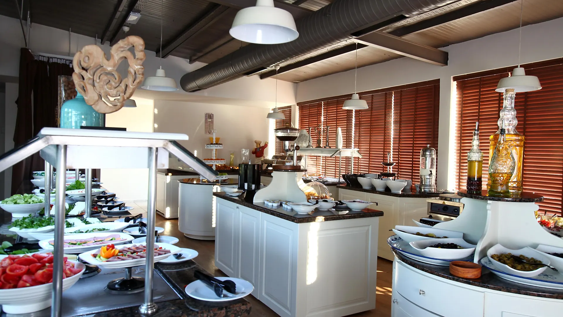 **** Szálloda Doubletree By Hilton Bodrum Marina Vista Törökország