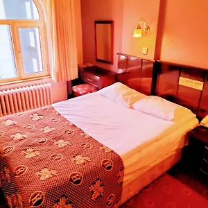 Hotel Spor **