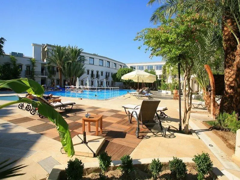 Doubletree By Hilton Bodrum Marina Vista Отель